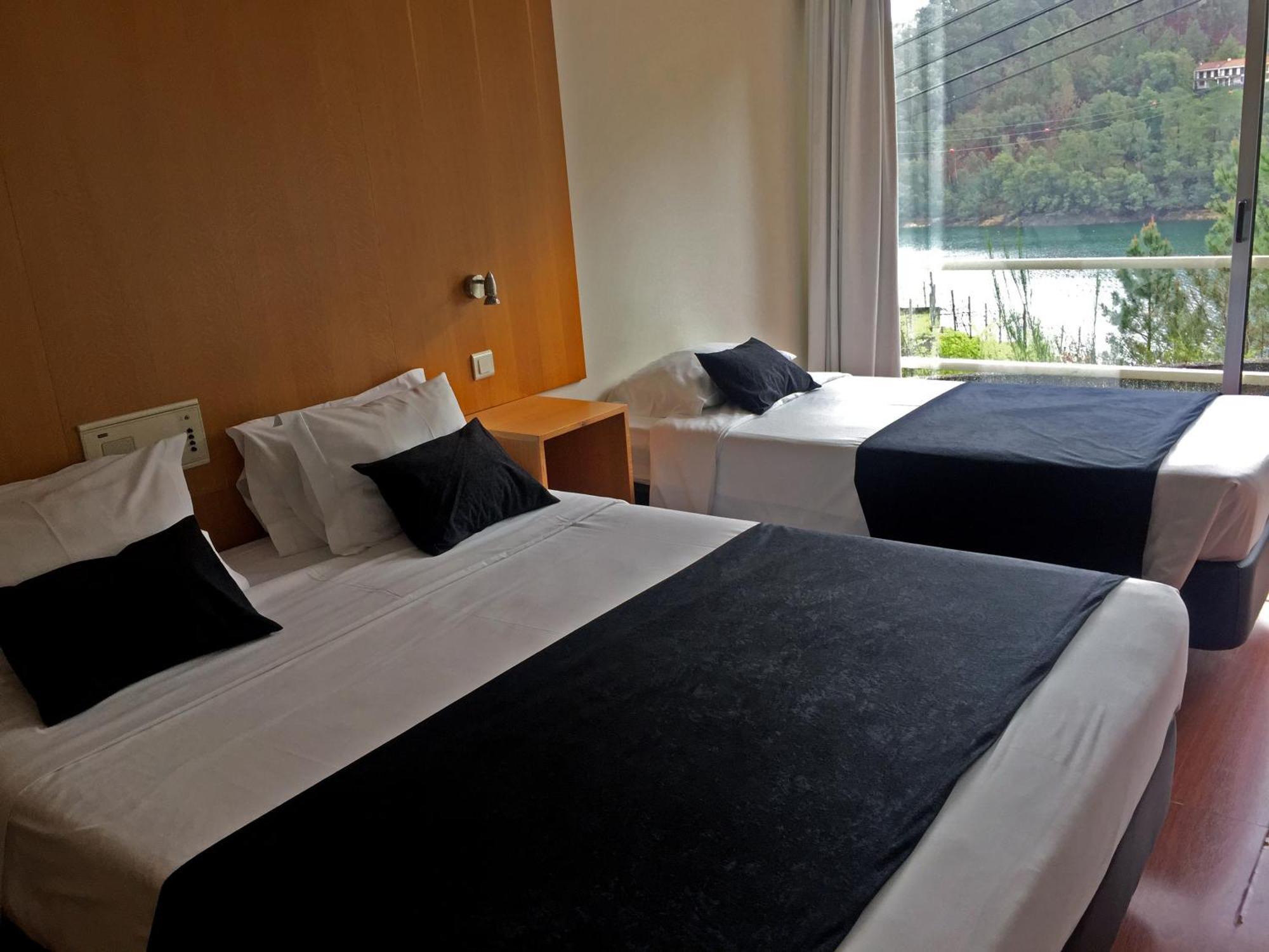 Hotel Eco Salvador Geres Εξωτερικό φωτογραφία